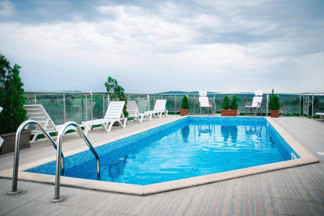 Holiday Apartment 7 Hisarya Bagian luar foto
